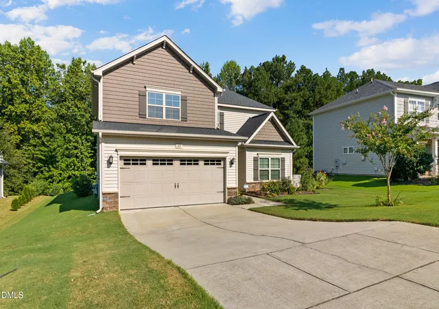 Photo 2 of Single family home for sale at 529 Holden Forest Dr, Youngsville, NC 27596 | MLS# 10190055 | Listing updated on 2026-09-21