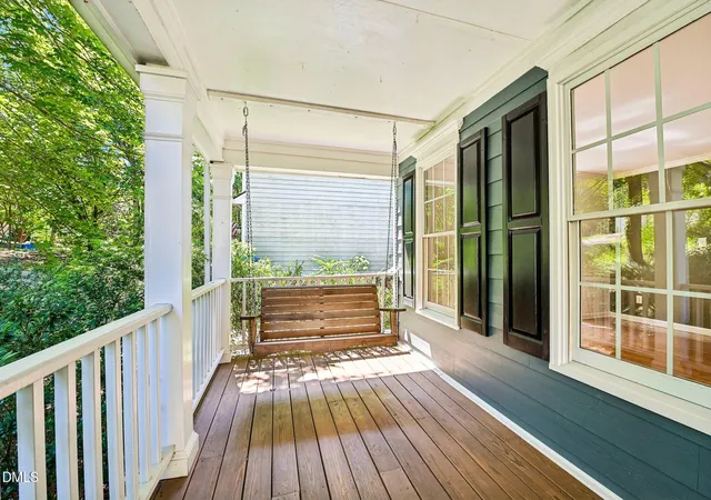 Photo 2 of Single family home for sale at 15 Creeks Edge Ct, Durham, NC 27713 | MLS# 10190397 | Listing updated on 2026-09-17