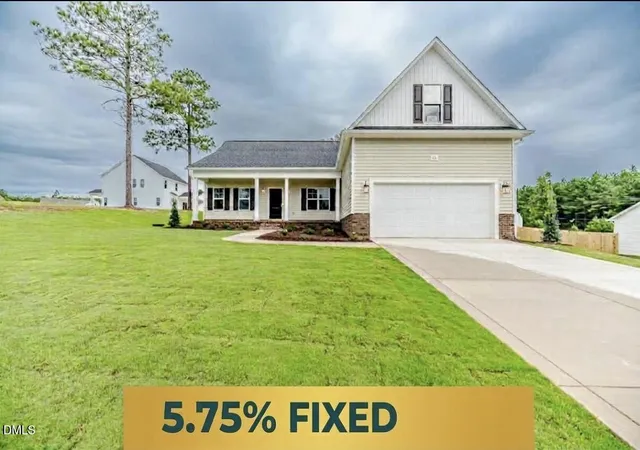 Photo 2 of Single family home for sale at 46 Poplar Dr, Spring Lake, NC 28390 | MLS# 10189153 | Listing updated on 2026-10-16