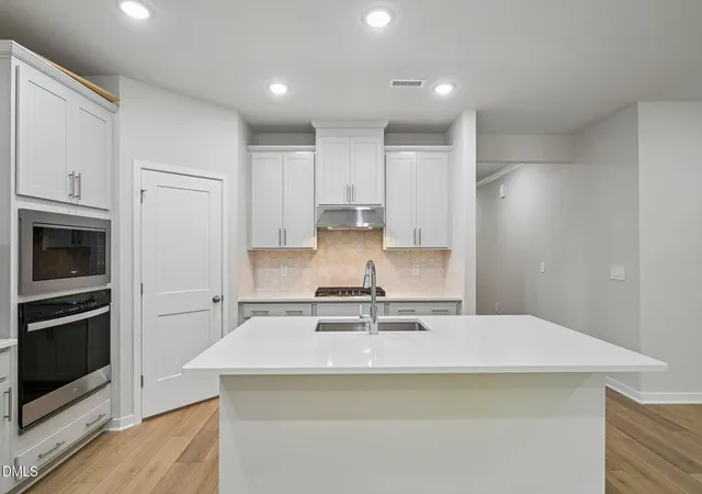 Photo 3 of Single family home for sale at 560 Marshrose Rd, Wendell, NC 27591 | MLS# 10189325 | Listing updated on 2026-10-05