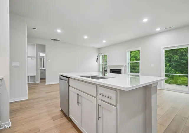 Photo 4 of Single family home for sale at 560 Marshrose Rd, Wendell, NC 27591 | MLS# 10189325 | Listing updated on 2026-10-05