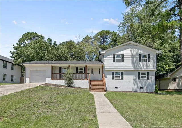 Photo 1 of Single family home for sale at 2706 Fordham Dr, Fayetteville, NC 28304 | MLS# 768475 | Listing updated on 2026-09-03