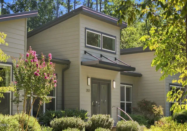 Photo 2 of Sale Pending at 2927 Wade Rd, Durham, NC 27705 | MLS# 10191890 | Listing updated on 2026-09-12