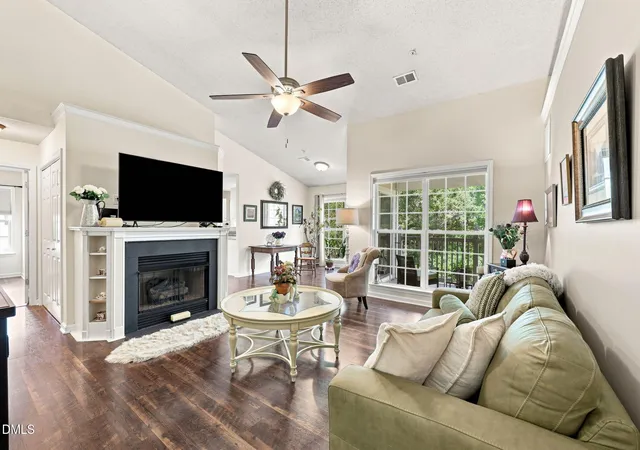 Photo 3 of Sale Pending at 2229 Delaney Dr # 312, Burlington, NC 27215 | MLS# 10190142 | Listing updated on 2026-09-04