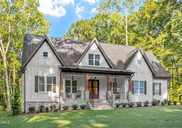 Photo 2 of Single family home for sale at 160 Roberson Crk Rd, Pittsboro, NC 27312 | MLS# 10190305 | Listing updated on 2026-10-05