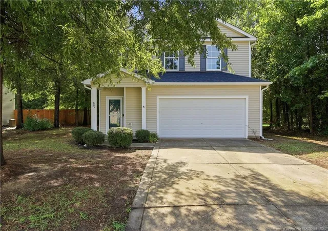 Photo 2 of Single family home for sale at 805 Bellingham Wy, Fayetteville, NC 28312 | MLS# 768379 | Listing updated on 2026-09-10