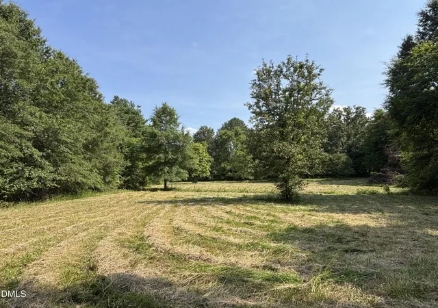 Photo 2 of Single family home for sale at 4679 Harper Renn Rd, Oxford, NC 27565 | MLS# 10194453 | Listing updated on 2026-09-24