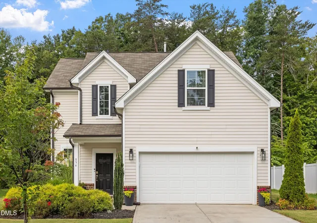 Photo 1 of Single family home for sale at 854 Royal Oak Ln, Mebane, NC 27302 | MLS# 10190045 | Listing updated on 2026-09-20