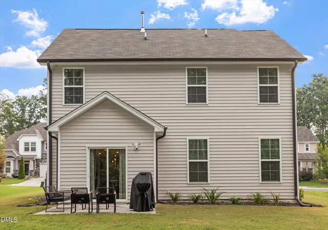 Photo 4 of Single family home for sale at 854 Royal Oak Ln, Mebane, NC 27302 | MLS# 10190045 | Listing updated on 2026-09-20