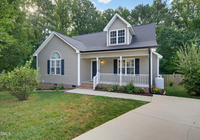 Photo 2 of Sale Pending at 3819 Ridgewood Dr, Franklinton, NC 27525 | MLS# 10191683 | Listing updated on 2026-09-14