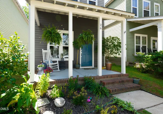 Photo 3 of Single family home for sale at 26 Danbury Ct, Pittsboro, NC 27312 | MLS# 10191962 | Listing updated on 2026-09-18