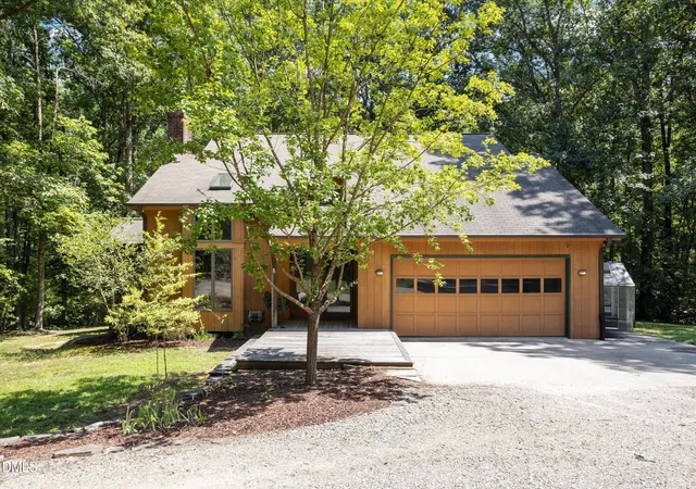 Single family home for sale at 1040 Rolling Knoll Rd, Apex, NC 27523 | MLS# 10192699