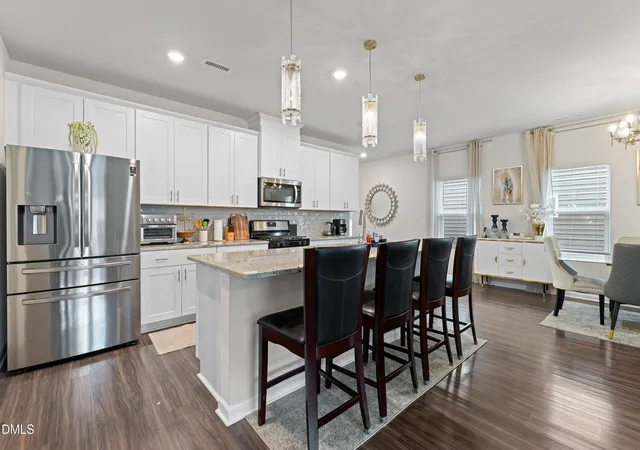Photo 2 of Single family home for sale at 131 White Ash Dr, Clayton, NC 27527 | MLS# 10189863 | Listing updated on 2026-09-28