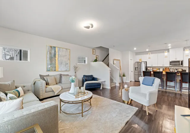 Photo 3 of Single family home for sale at 131 White Ash Dr, Clayton, NC 27527 | MLS# 10189863 | Listing updated on 2026-09-28