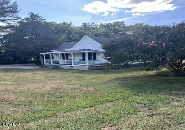 Photo 3 of Single family home for sale at 3657 Nc 39, Louisburg, NC 27549 | MLS# 10192073 | Listing updated on 2026-09-24