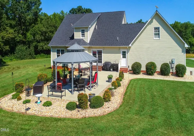 Photo 4 of Single family home for sale at 2469 Flt River Church Rd, Roxboro, NC 27574 | MLS# 10190098 | Listing updated on 2026-10-01