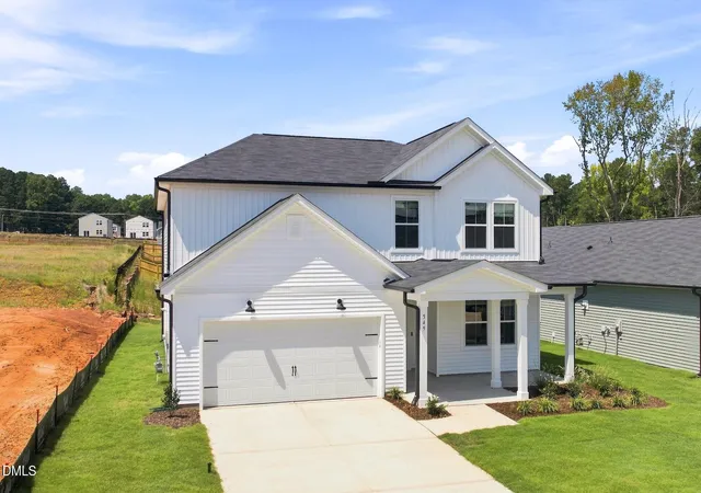 Photo 2 of Single family home for sale at 549 Brickview Ct, Sanford, NC 27330 | MLS# 10189737 | Listing updated on 2026-09-21