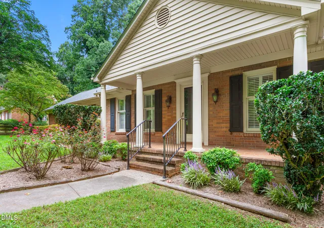 Photo 44 of Single family home for sale at 4014 Forest Oaks Ln, Mebane, NC 27302 | MLS# 10190156 | Listing updated on 2026-09-02