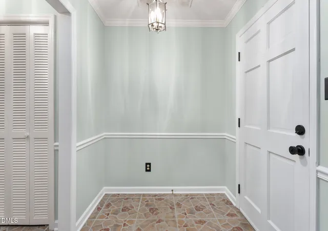 Photo 4 of Single family home for sale at 4014 Forest Oaks Ln, Mebane, NC 27302 | MLS# 10190156 | Listing updated on 2026-09-02