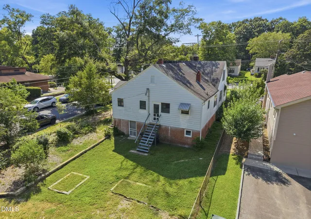 Photo 4 of House for sale at 1000 Broad St, Durham, NC 27705 | MLS# 10190494 | Listing updated on 2026-09-03