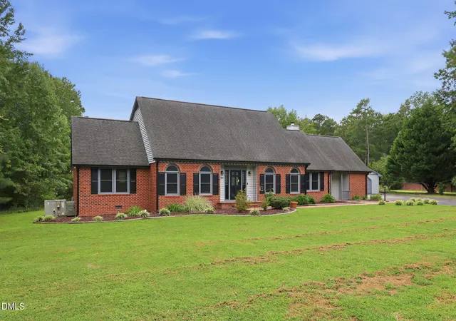 Photo 1 of Single family home for sale at 5601 Sky Ln Dr, Durham, NC 27704 | MLS# 10191114 | Listing updated on 2026-09-16