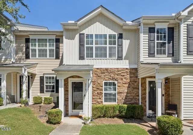 Photo 1 of Townhouse for sale at 3213 Ivey Wood Ln, Durham, NC 27703 | MLS# 10190104 | Listing updated on 2026-09-02