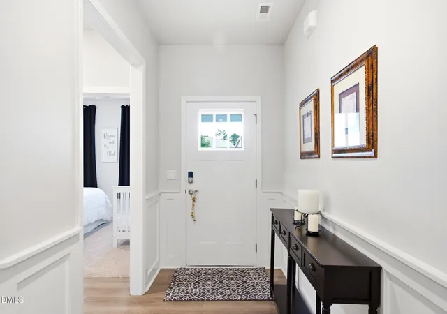 Photo 4 of Single family home for sale at 1400 Nichols Crk Rd, Durham, NC 27703 | MLS# 10191702 | Listing updated on 2026-09-14