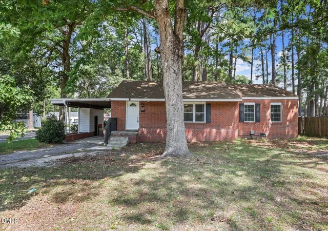 Photo 1 of Single family home for sale at 2000 Rosewood Ave, Rocky Mount, NC 27801 | MLS# 10189933 | Listing updated on 2026-09-01