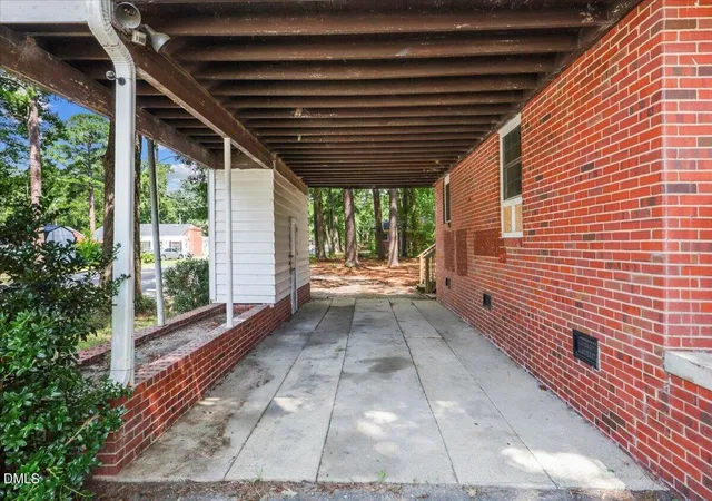Photo 4 of Single family home for sale at 2000 Rosewood Ave, Rocky Mount, NC 27801 | MLS# 10189933 | Listing updated on 2026-09-01