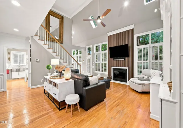 Photo 3 of Sale Pending at 9005 Wildwood Links, Raleigh, NC 27613 | MLS# 10190322 | Listing updated on 2026-09-07