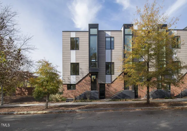 Photo 1 of Sale Pending at 432 Chavis Way, Raleigh, NC 27601 | MLS# 10189856 | Listing updated on 2026-09-03