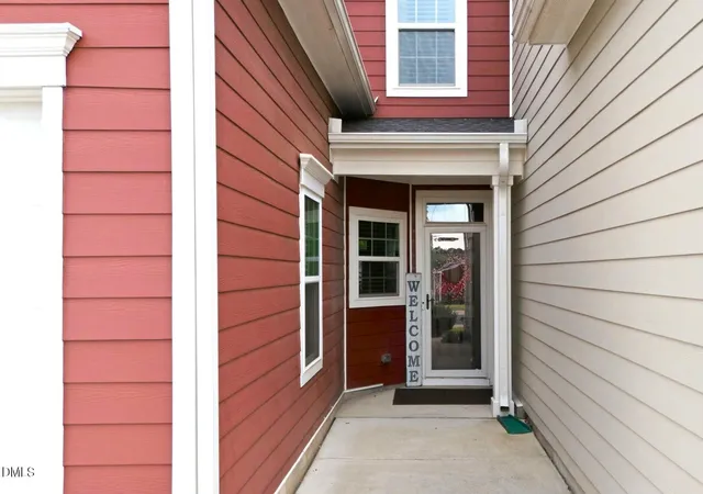 Photo 4 of Townhouse for sale at 408 Judge Ct, Durham, NC 27703 | MLS# 10189866 | Listing updated on 2026-09-20