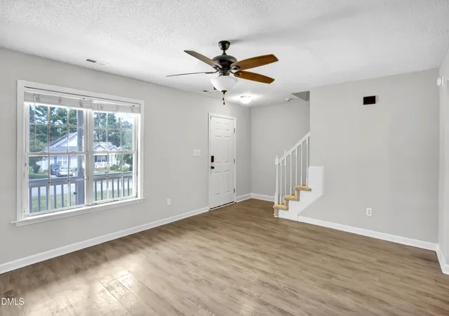 Photo 4 of Single family home for sale at 809 Elkhart Dr, Raleigh, NC 27610 | MLS# 10190792 | Listing updated on 2026-09-24