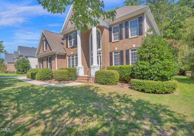 Photo 3 of Single family home for sale at 4610 Sycamore Shls Rd, Durham, NC 27705 | MLS# 10190692 | Listing updated on 2026-09-07