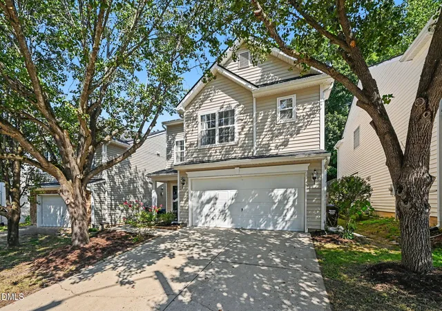 Photo 3 of Sale Pending at 1207 Orchard Oriole Ln, Durham, NC 27713 | MLS# 10190354 | Listing updated on 2026-09-17