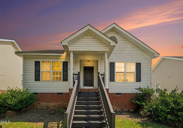 Photo 1 of Single family home for sale at 1233 Sweetgrass St, Knightdale, NC 27545 | MLS# 10189871 | Listing updated on 2026-09-01
