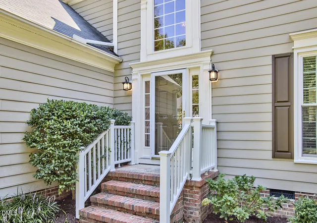 Photo 3 of Sale Pending at 3917 Springstop Ln, Durham, NC 27705 | MLS# 10189858 | Listing updated on 2026-09-15