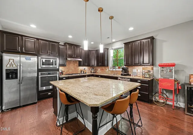 Photo 3 of Single family home for sale at 6600 Mountain Oaks Way, Wake Forest, NC 27587 | MLS# 10190117 | Listing updated on 2026-10-07