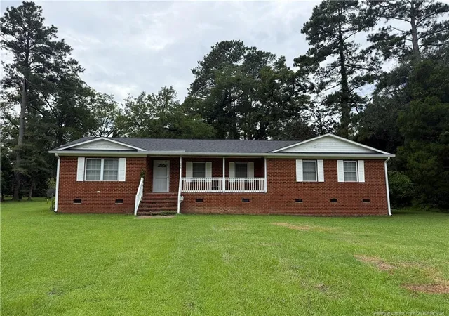 Single family home for sale at 345 W Pungo St, Belhaven, NC 27810 | MLS# 768668