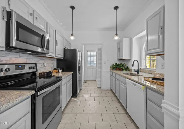 Photo 2 of Single family home for sale at 2848 W Jameson Rd, Raleigh, NC 27604 | MLS# 10189860 | Listing updated on 2026-09-13