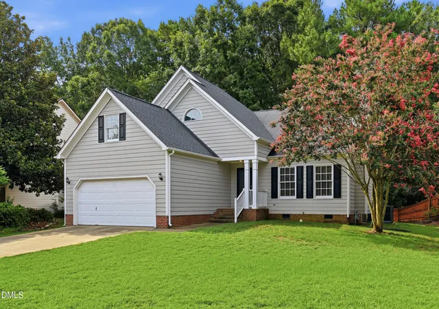 Photo 1 of Single family home for sale at 2349 Kendricks Ct, Raleigh, NC 27613 | MLS# 10190124 | Listing updated on 2026-09-10
