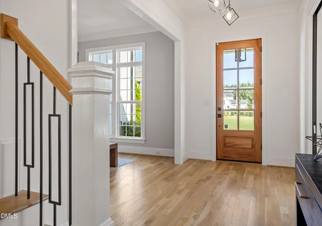 Photo 4 of Single family home for sale at 3185 Mantle Ridge Dr, Apex, NC 27502 | MLS# 10189878 | Listing updated on 2026-09-13
