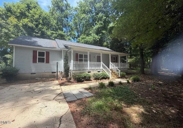 Photo 2 of Single family home for sale at 263 Jan St, Angier, NC 27501 | MLS# 10189883 | Listing updated on 2026-09-02