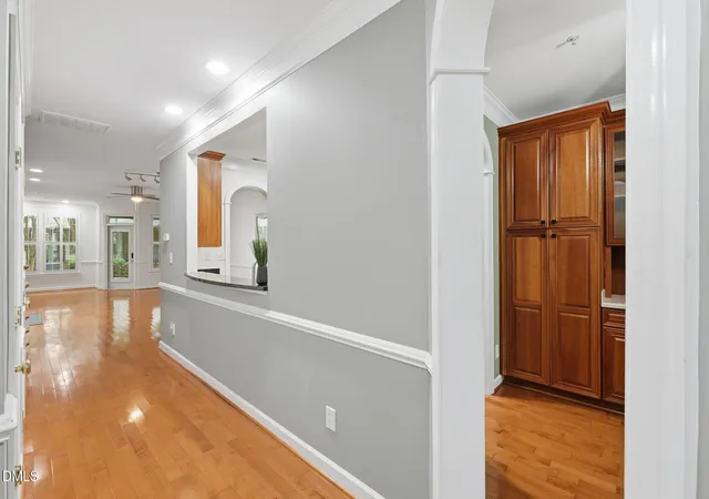 Photo 4 of Condo for sale at 305 Presque Isle Ln, Chapel Hill, NC 27514 | MLS# 10190247 | Listing updated on 2026-10-06