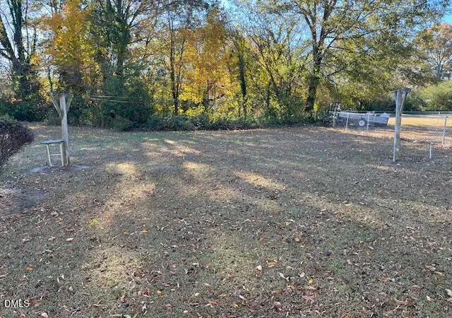Photo 2 of Sale Pending at 628 Farrar Ave, Henderson, NC 27536 | MLS# 10189874 | Listing updated on 2026-09-15