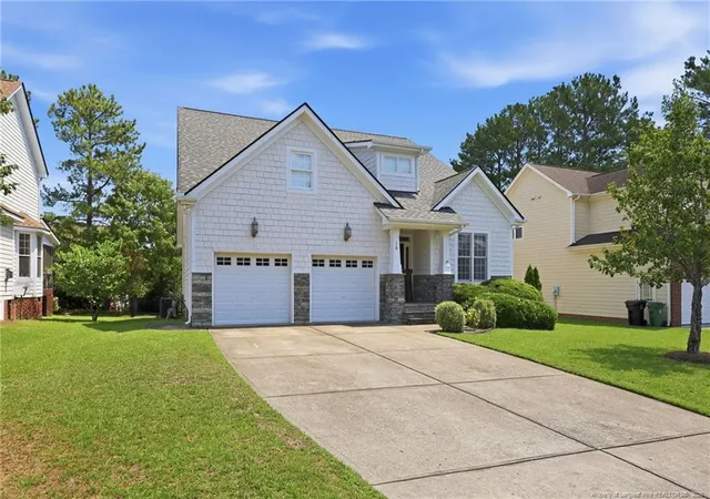 Photo 2 of Single family home for sale at 16 Cottswold Ln, Spring Lake, NC 28390 | MLS# 768608 | Listing updated on 2026-09-01