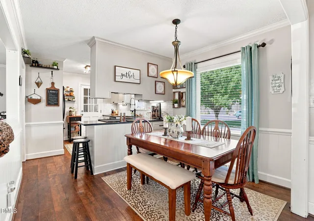 Photo 3 of Single family home for sale at 1100 Par 3 Dr S, Wilson, NC 27893 | MLS# 10190382 | Listing updated on 2026-09-13