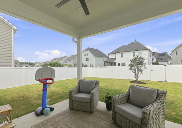 Photo 3 of Single family home for sale at 312 Faxton Way, Holly Springs, NC 27540 | MLS# 10190483 | Listing updated on 2026-09-17
