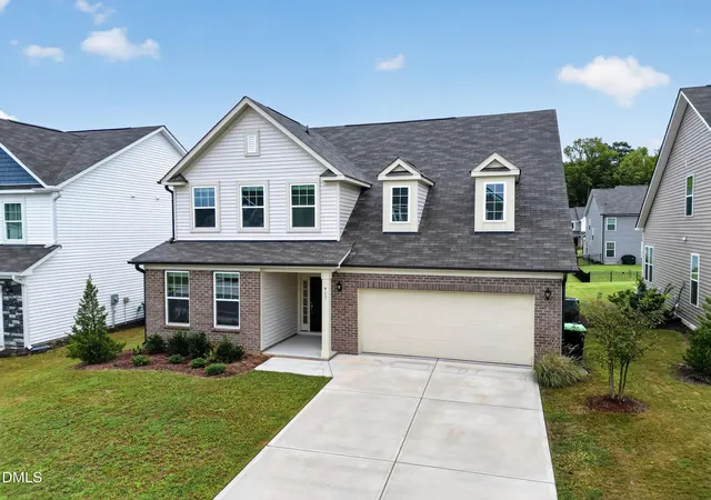 Photo 3 of Single family home for sale at 917 Channel Drop Loop, Zebulon, NC 27597 | MLS# 10190005 | Listing updated on 2026-09-23