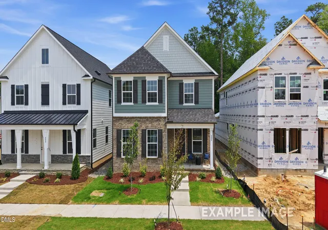 Photo 1 of Single family home for sale at 800 Carpet Grass Ave, Knightdale, NC 27545 | MLS# 10189919 | Listing updated on 2026-09-01